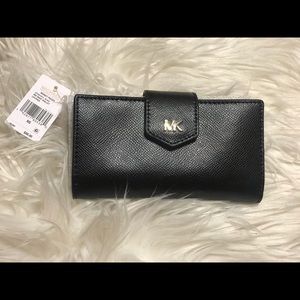 MK medium snap wallet